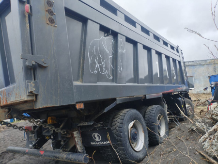 Shacman (Shaanxi) SX 8x4 Самосвал SX331863366 — Б/У, 2023 г.