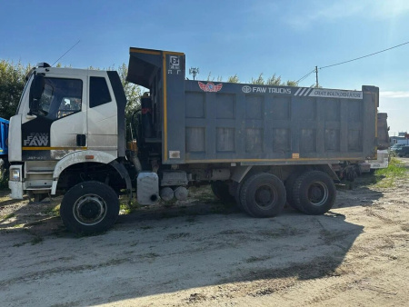 FAW J6 6x6 Самосвал CA3250P66K24L1TE5 — Б/У, 2022 г.