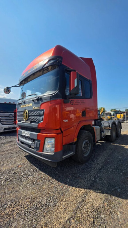 Shacman (Shaanxi) SX 6x4 Седельный тягач SX42584V324 — Б/У, 2022 г.