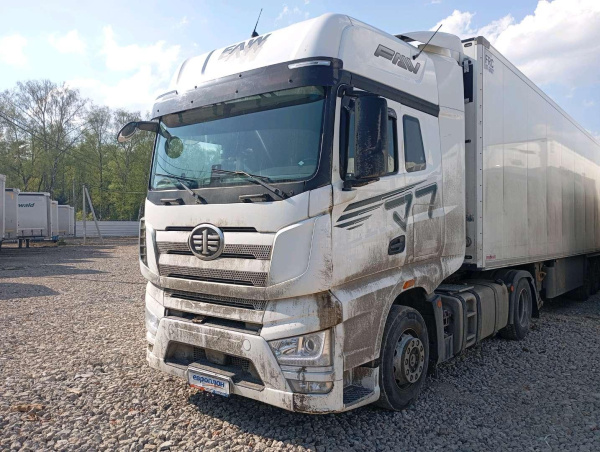 FAW (First Automotive Works) J7 CA4180P77K25E5 — Б/У, 2023 г. (Московская область, 302182 км)