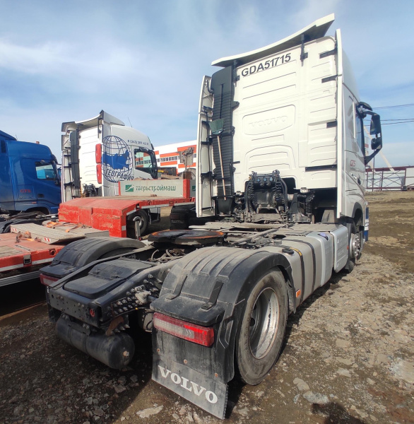 VOLVO FH 42T — Б/У, 2021 г.