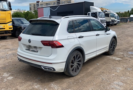 VOLKSWAGEN R-Line 2.0 TSI 180hp 7DSG 4Motion — Б/У, 2021 г.