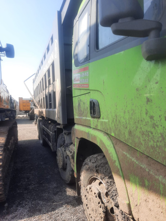 Shacman (Shaanxi) SX 8x4 Самосвал SX331863366 — Б/У, 2022 г.