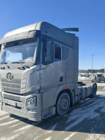 FAW JH6 4x2 Седельный тягач CA4180P25K15E5A80 — Б/У, 2024 г.