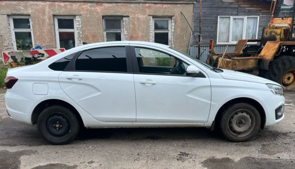 LADA VESTA Седан Enjoy 24 1.6 106hp 5MT — Б/У, 2024 г.