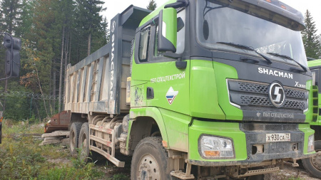 Shacman (Shaanxi) SX 6x6 Самосвал SX32586T385 — Б/У, 2023 г.