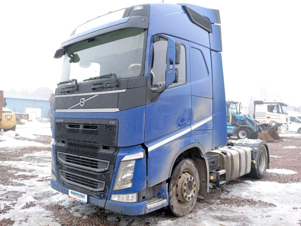 Volvo FH-Truck 4x2 — Б/У, 2017 г. (Сестрорецк, 1941307 км)