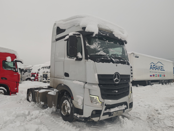 Mercedes-Benz ACTROS 4x2 Седельный тягач 1845 LS — Б/У, 2020 г.