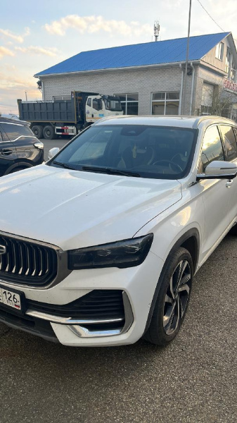 Geely Monjaro — Б/У, 2023 г. (Ставрополь, 134633 км)