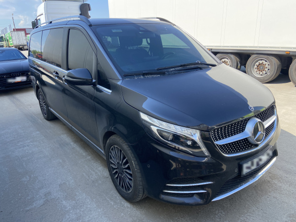 MERCEDES-BENZ 300 d EL 4MATIC — Б/У, 2019 г.