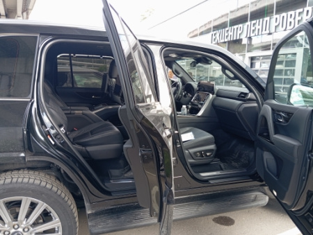 Lexus LX600 VIP — Б/У, 2024 г.
