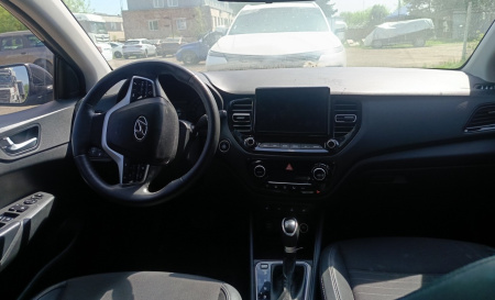 SOLARIS Elegance + Prestige + Safety 1.6 6AT (I поколение) — Б/У, 2024 г.