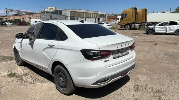 LADA Enjoy 24 1.6 106hp 5MT — Б/У, 2024 г.