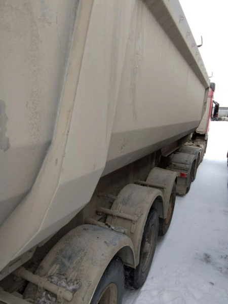Grunwald 9453 Полуприцеп самосвальный 9453-0000011-60 — Б/У, 2023 г.