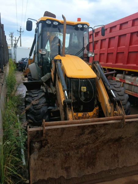 JCB 3CX SUPER Экскаватор-погрузчик — Б/У, 2015 г.