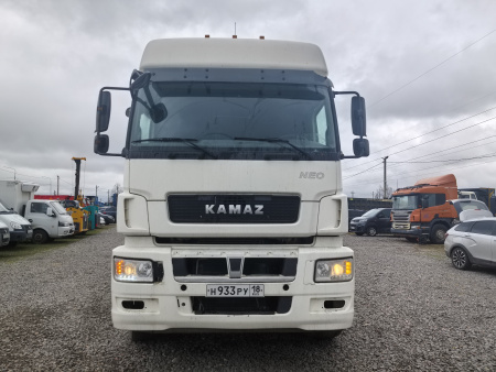 КамАЗ М1840 4x2 Седельный тягач 5490-S5 — Б/У, 2017 г.