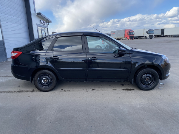 LADA GRANTA Classic 1.6 90hp 5MT — Б/У, 2022 г.