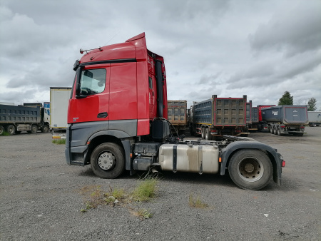 Mercedes-Benz ACTROS 4x2 Седельный тягач 1853 LS — Б/У, 2023 г.
