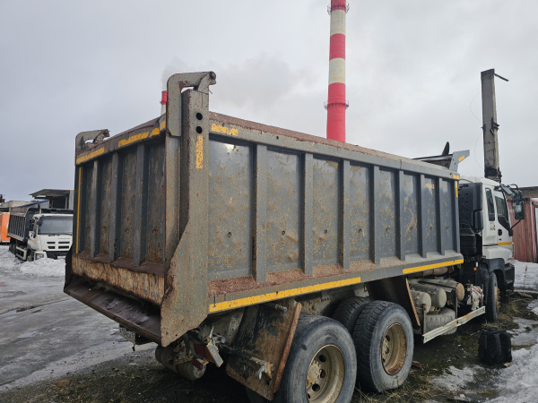 АВТОМАСТЕР 6589* на шасси Isuzu Giga (CYZ) 6x4 Самосвал — Б/У, 2020 г.