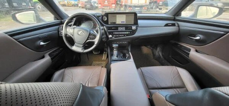 Lexus ES300h ES300h 2.5h CVT Luxury — Б/У, 2023 г.