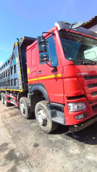 Howo ZZ 8x4 Самосвал ZZ3407S3867E — Б/У, 2023 г.