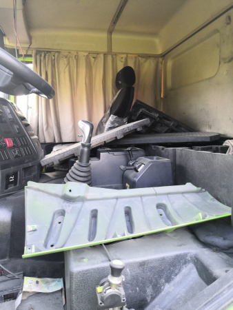 Shacman (Shaanxi) SX 8x4 Самосвал SX331863366 — Б/У, 2022 г.