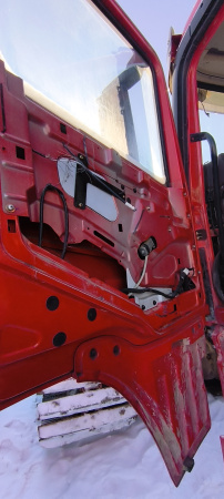 Shacman (Shaanxi) SX 6x6 Седельный тягач SX42586V385 — Б/У, 2023 г.