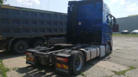 VOLVO FH-TRUCK 4x2 — Б/У, 2022 г.