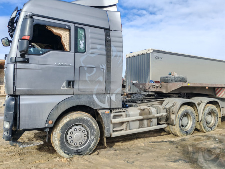 SITRAK C7H 6x4 Седельный тягач ZZ4256V364HE — Б/У, 2023 г.