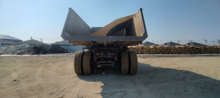 LGMG MT106H 6x4 Карьерный самосвал — Б/У, 2023 г.