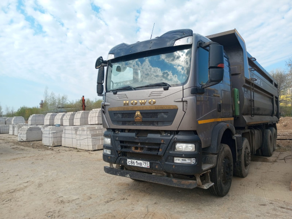HOWO ZZ3317V386GE1 — Б/У, 2023 г.