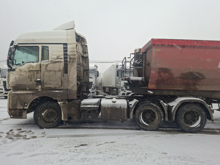 SITRAK C7H MAX 6x4 Седельный тягач ZZ4256V364HE — Б/У, 2023 г.