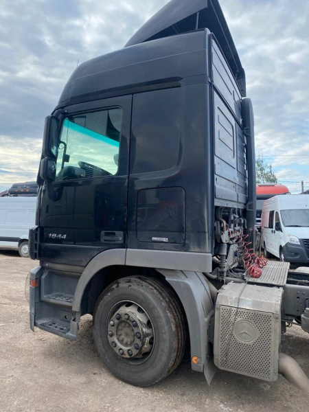 Mercedes-Benz ACTROS 4x2 Седельный тягач 1844 LS — Б/У, 2018 г.