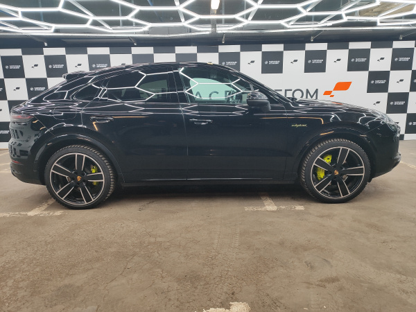 Porsche CAYENNE — Б/У, 2023 г.
