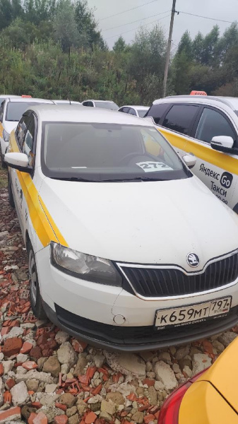 Skoda Rapid — Б/У, 2019 г. (Москва, 322682 км)