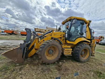 Bull 4SX Экскаватор-погрузчик 4SX-PLUS — Б/У, 2023 г.