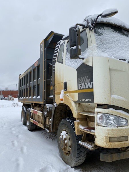 FAW J6 6x6 Самосвал CA3250P66K24L1TE5 — Б/У, 2023 г.