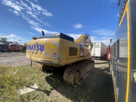 KOMATSU PC 300 Экскаватор — Б/У, 2021 г.