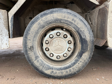 Howo T5G 8x4 Самосвал ZZ3317V384GE1 — Б/У, 2022 г.