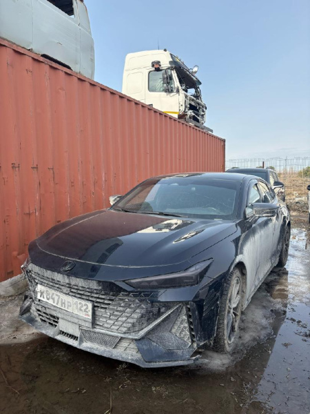 Changan Uni-V — Б/У, 2024 г. (Новосибирск, 99761 км)