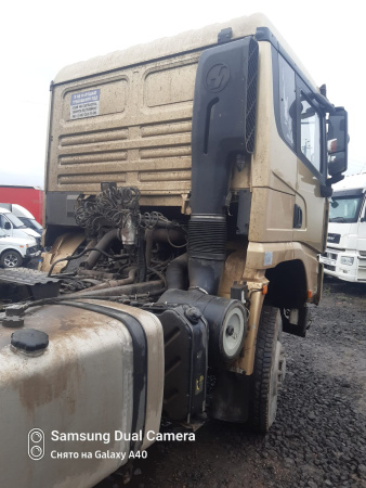 Shacman (Shaanxi) SX 6x6 Седельный тягач SX42586V385 — Б/У, 2022 г.