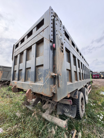 Shacman (Shaanxi) SX 8x4 Самосвал SX331863366 — Б/У, 2022 г.