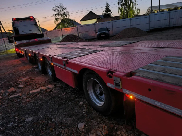 Тверьстроймаш 9939 Полуприцеп тяжеловоз 4 оси 993941-0023 — Б/У, 2023 г.