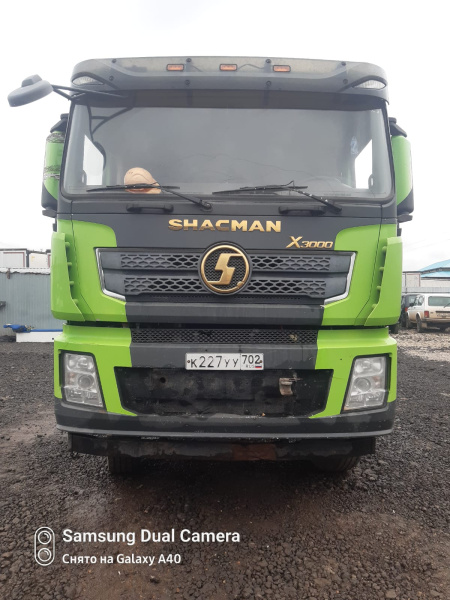 Shacman (Shaanxi) SX 6x6 Седельный тягач SX42586W385C — Б/У, 2022 г.