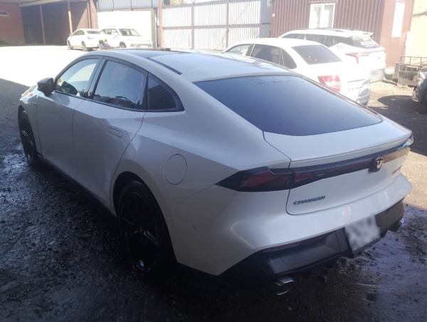CHANGAN DLX 1.5T 7DCT (I поколение) — Б/У, 2024 г.