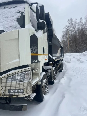 FAW J6 8x4 Самосвал СА3310Р66K24T4E5 — Б/У, 2023 г.