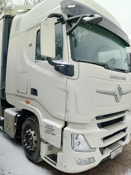 DongFeng GX 4x2 Седельный тягач DFH4180 — Б/У, 2023 г.