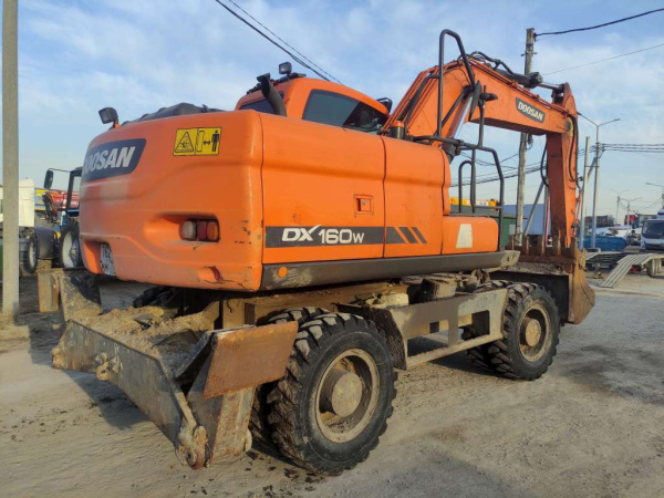 DOOSAN DX160W — Б/У, 2023 г.