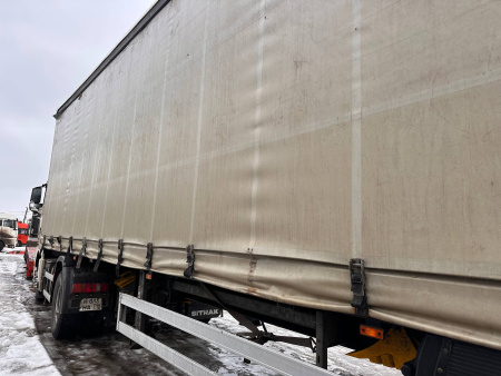 Grunwald 9453 Полуприцеп бортовой 9453-0000010-10 — Б/У, 2024 г.