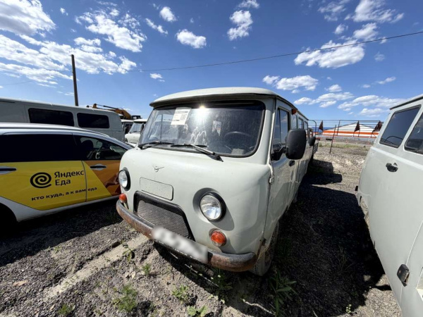 UAZ 7 мест без ABS 2.7 5MT — Б/У, 2023 г.